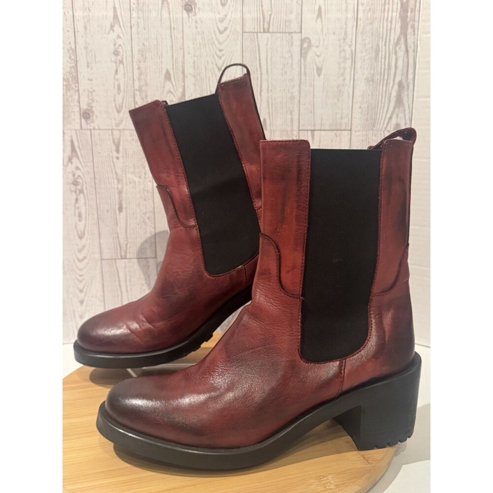 EMANUELE CRASTO Chelsea Washed Red Leather Boots 3.5" Heel Italy  41/10 Chic